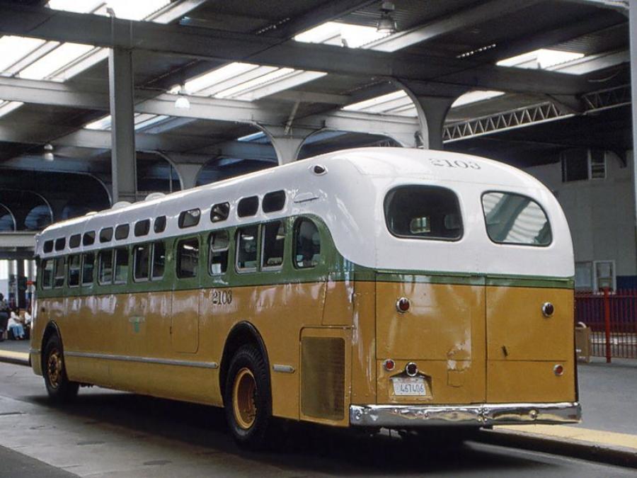  GM TDH-4801 1953 года  (фото 2 из 3)